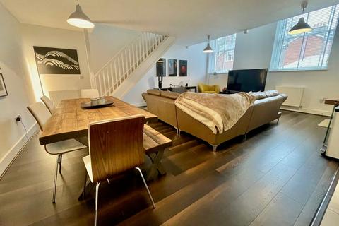 30a Kensington Way, Brentwood, CM14 4RL