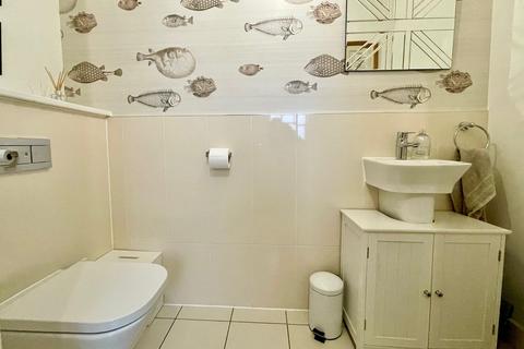 30a Kensington Way, Brentwood, CM14 4RL
