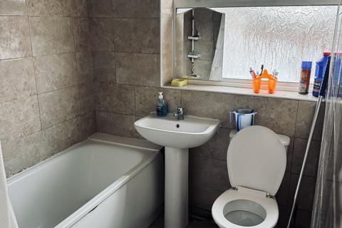 27 Balfour Road, Southall, UB2 5BU