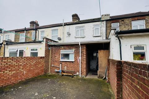 27 Balfour Road, Southall, UB2 5BU
