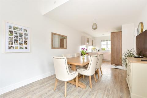 3 bedroom detached house for sale, Kensett Avenue, Southwater, Horsham, West Sussex