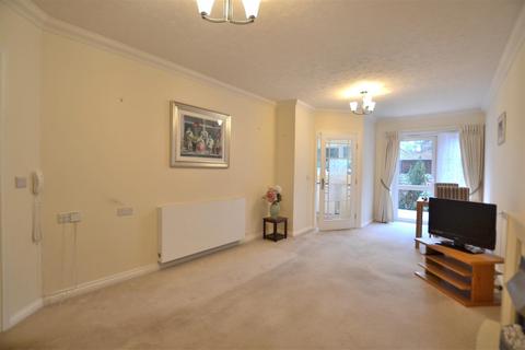 1 bedroom apartment for sale, Branksomewood Road, Fleet GU51