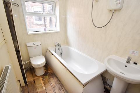 Studio for sale, Manor Avenue, Urmston M41