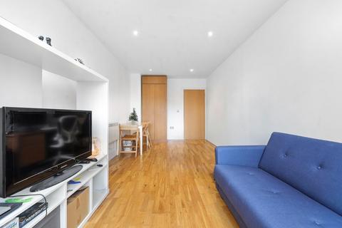 1 bedroom apartment to rent, Southwark Bridge Road, London, SE1