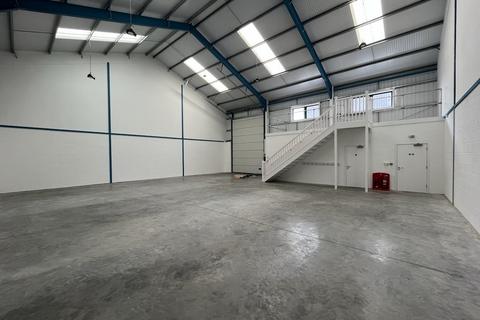 Warehouse to rent, Units B & C Horatio Court, Hannah Way, Gordleton Industrial Estate, Lymington, SO41 8JD