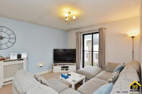 2 bedroom flat for sale, Laxfield Drive, Milton Keynes, MK10