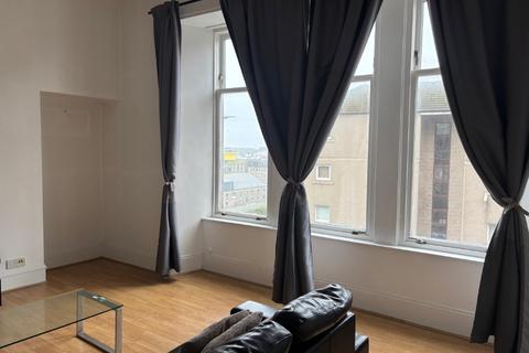 2 bedroom flat to rent, Castlehill, City Centre, Aberdeen, AB11