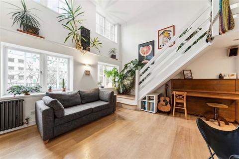 2 bedroom flat for sale, Gathorne Street, London E2