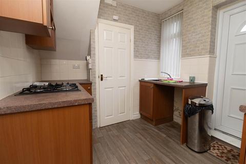 2 bedroom ground floor flat for sale, Balmoral Gardens, North Shields NE29