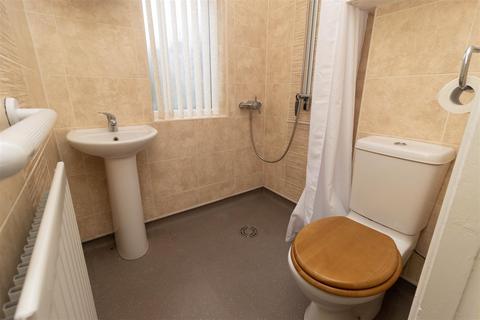 2 bedroom ground floor flat for sale, Balmoral Gardens, North Shields NE29