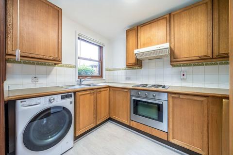 Studio for sale, Mayfield Road, London W12