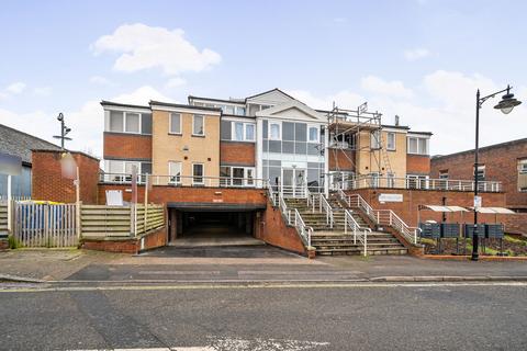 2 bedroom flat for sale, Victoria Street, Basingstoke.RG21 3FJ