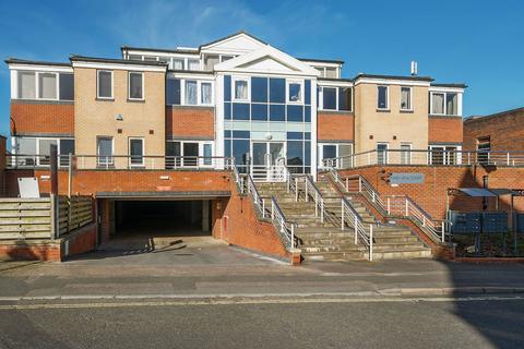 2 bedroom flat for sale, Victoria Street, Basingstoke.RG21 3FJ