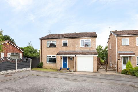 4 bedroom detached house for sale, Weston Close, Chesterfield S40