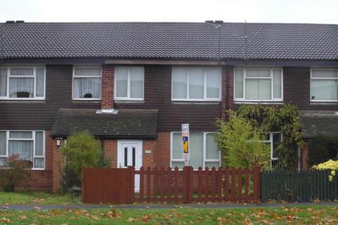 3 bedroom terraced house to rent, Bromley Lane, Kingswinford