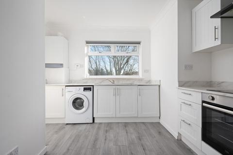 62 Whitburn Road, Bathgate, EH48 2RW