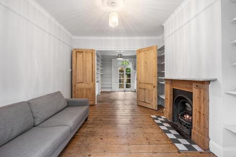 2 bedroom flat for sale, Brighton Road, London, N16