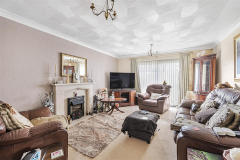 3 bedroom detached bungalow for sale, St. Margarets Rise, Seaford