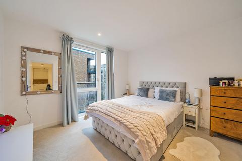 1 bedroom flat for sale, Plough Way, Quinton Court Plough Way, SE16