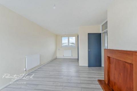 2 bedroom apartment for sale, Giffin Street, London, SE8 4RJ