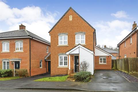 3 bedroom link detached house for sale, Bramley Drive, Hook RG27