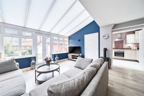 94 Bramley Drive, Hartley Wintney, Hook, RG27 8ZF