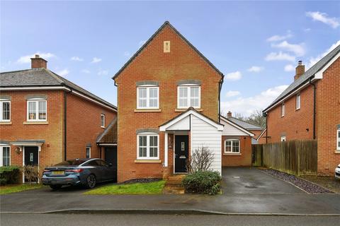 94 Bramley Drive, Hartley Wintney, Hook, RG27 8ZF