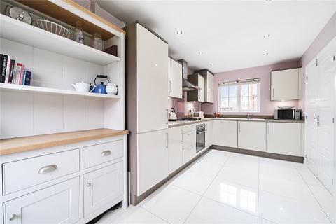 94 Bramley Drive, Hartley Wintney, Hook, RG27 8ZF