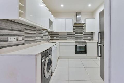 2 bedroom flat to rent, 1a Jedburgh Road, London E13