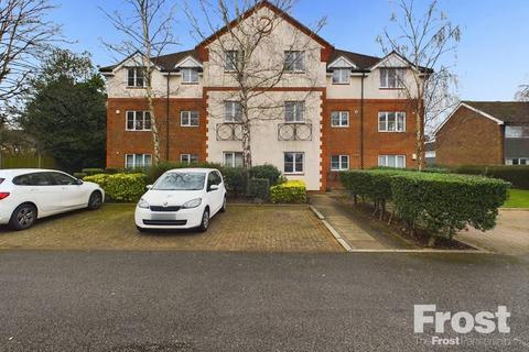16 Chantry Close, Sunbury-on-thames, TW16 7TH