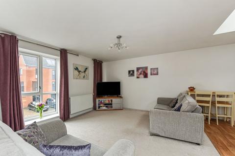 2 bedroom detached house for sale, George V Avenue, Bordon, Hampshire