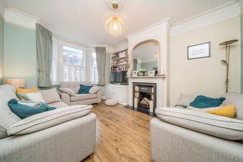 15 Worthington Road, Surbiton, KT6 7RU