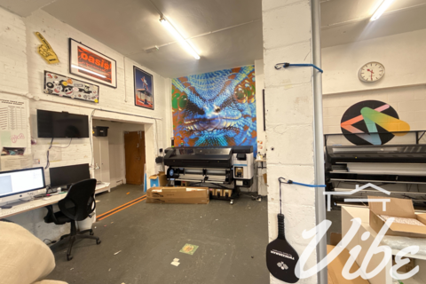 Industrial unit to rent, Riverbank House, Bloc Riverbank, E3, London E3