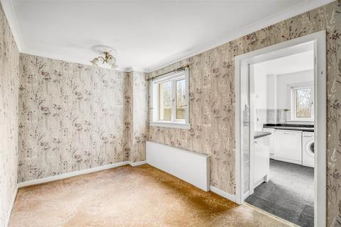 50 Ayr Drive, Airdrie, ML6 9XG