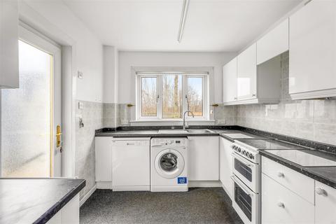 50 Ayr Drive, Airdrie, ML6 9XG