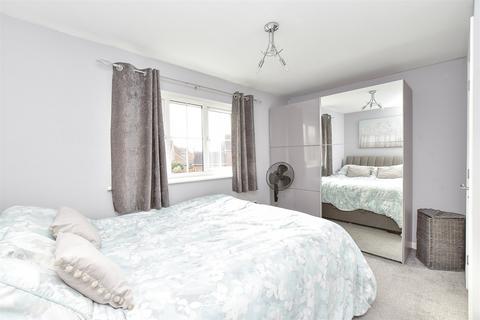 5 Blackberry Copse, Felpham, Bognor Regis, PO22 8GP
