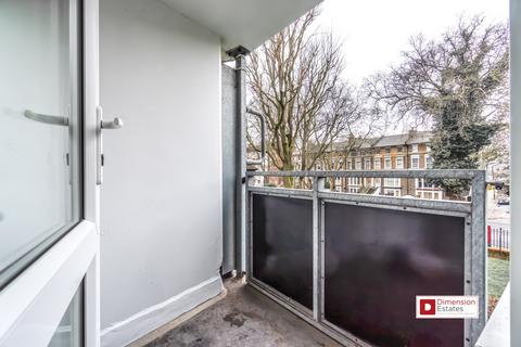 1 bedroom flat for sale, Upper Clapton Road, Upper Clapton, Hackney, E5