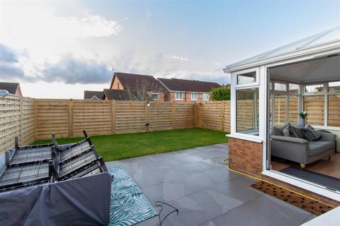 4 bedroom detached house for sale, Bank House Close, Tyldesley, Manchester