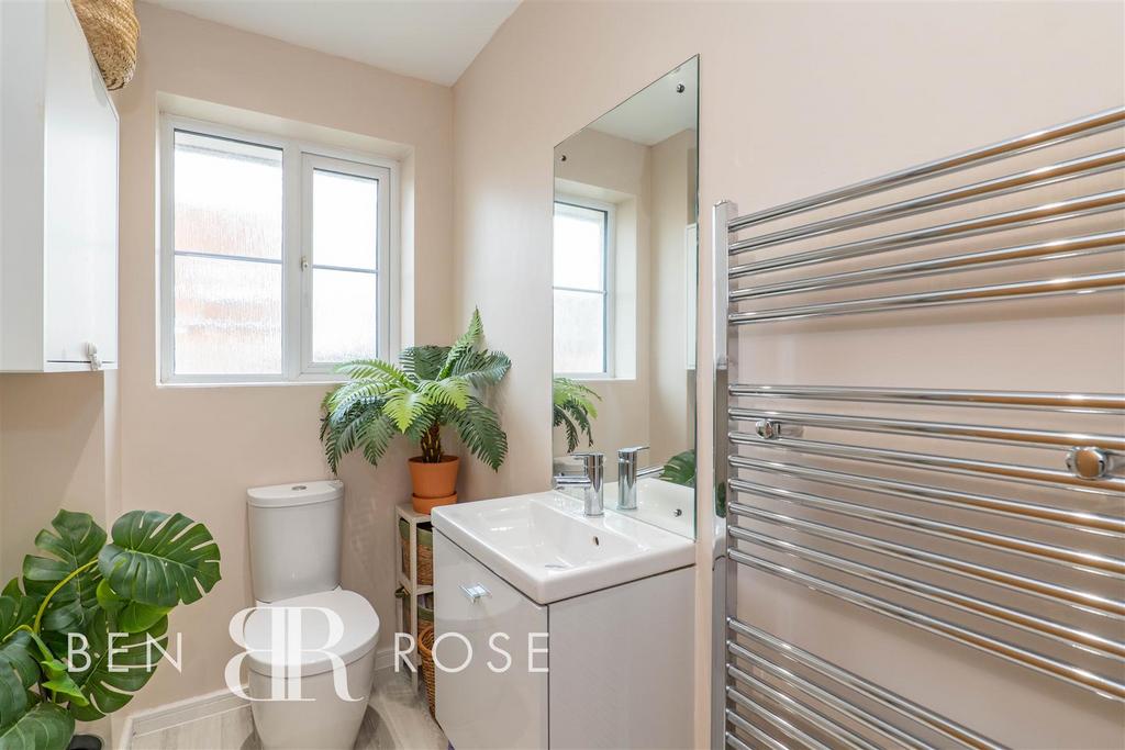 Master Ensuite