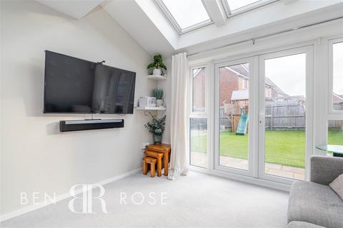 1 Spinners Avenue, Bamber Bridge, Preston, PR5 6FP