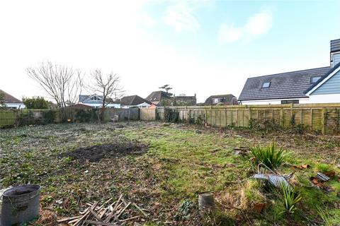 3 bedroom detached house for sale, Carlton Avenue, Barton on Sea, New Milton, Hampshire, BH25