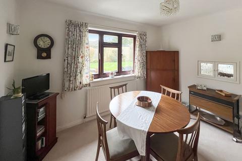 3 bedroom detached bungalow for sale, Homefield Road, Warlingham, CR6 9HU