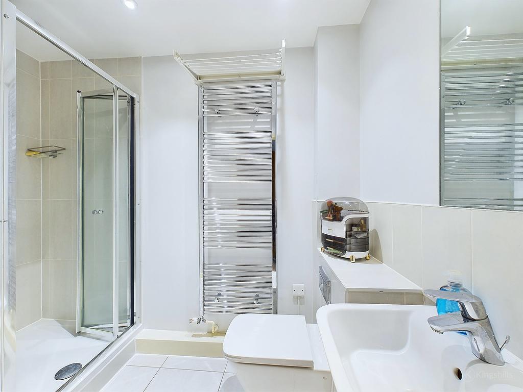Ensuite