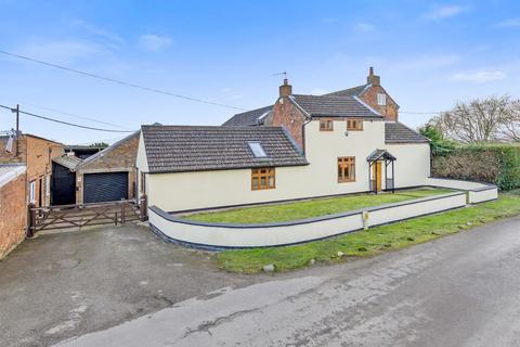 4 bedroom detached house to rent, Glebe Farm Cottage