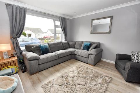2 Agar Crescent, Illogan Highway, Redruth, TR15 3NG