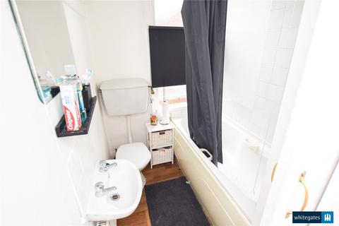 2 bedroom terraced house to rent, Cleveleys Road, Leeds, West Yorkshire, LS11