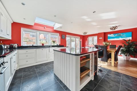 6 bedroom detached house for sale, Pine Road, Chandler's Ford, Hampshire, SO53