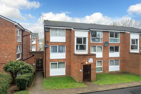 1 bedroom flat for sale, Nightingale Walk, Hemel Hempstead