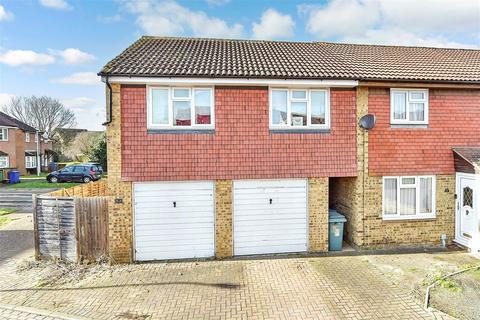 2 bedroom coach house for sale, Whimbrel Close, Sittingbourne, Kent