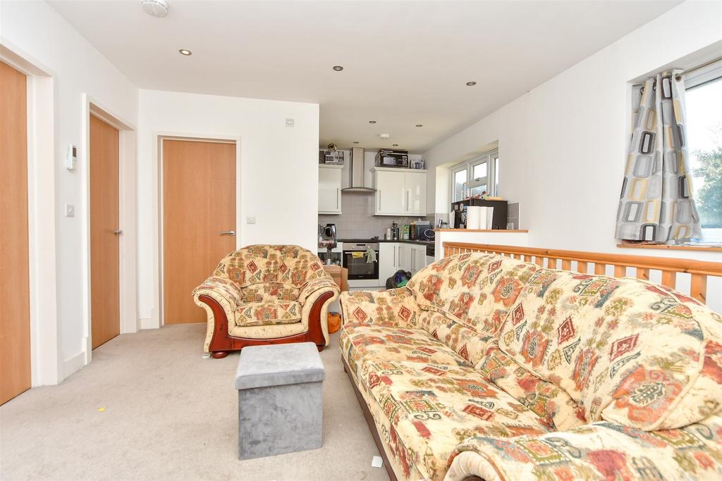 Kitchen/ Living Area